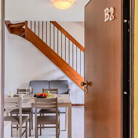 Apartamento Borgo Castello-3 By Interhome