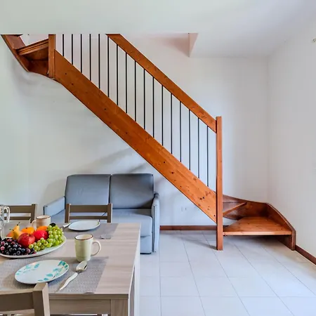 Borgo Castello-3 By Interhome Apartamento